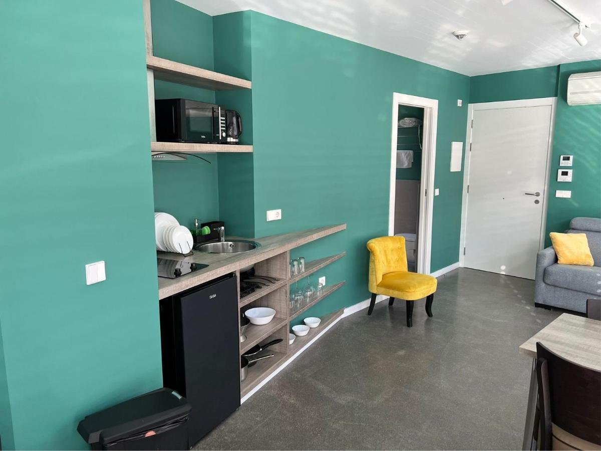 Plan B City Center Aparthotel Андорра-ла-Велья Экстерьер фото