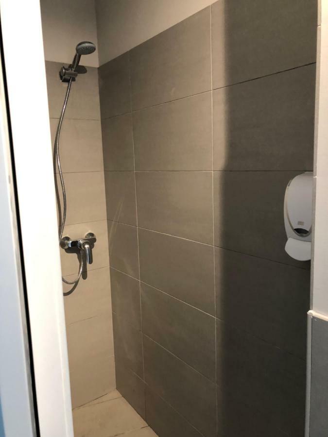 Plan B City Center Aparthotel Андорра-ла-Велья Экстерьер фото